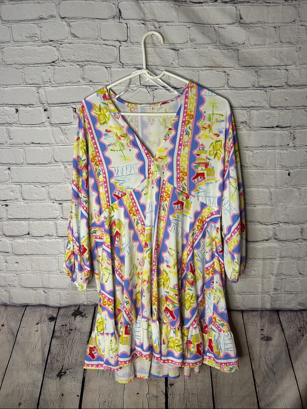 Label of Love waves stripes beach cover up size large. Long sleeve